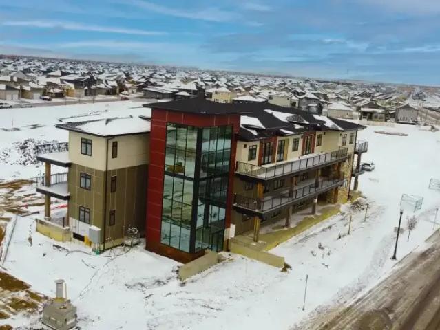 1 Bedroom Apartment Regina SK 105821052