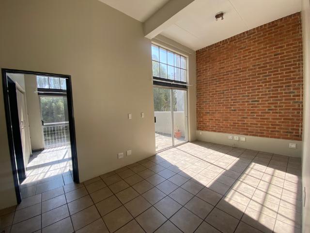 1 Bedroom Apartment Rented in Houghton Estate | Zareena Kara Properties