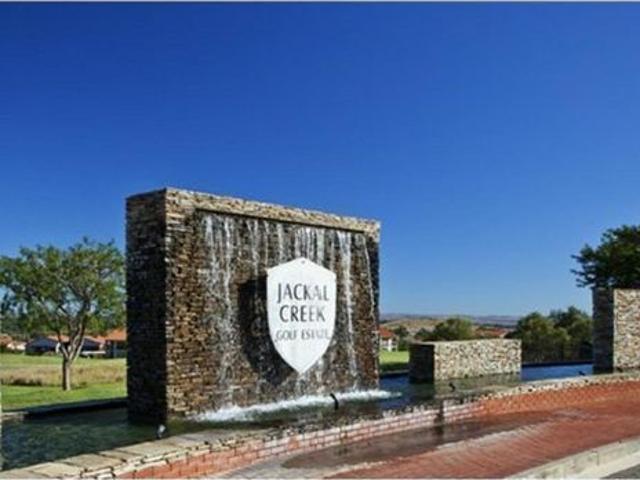 1 Bedroom apartment rented in Jackal Creek Golf Estate, Randburg