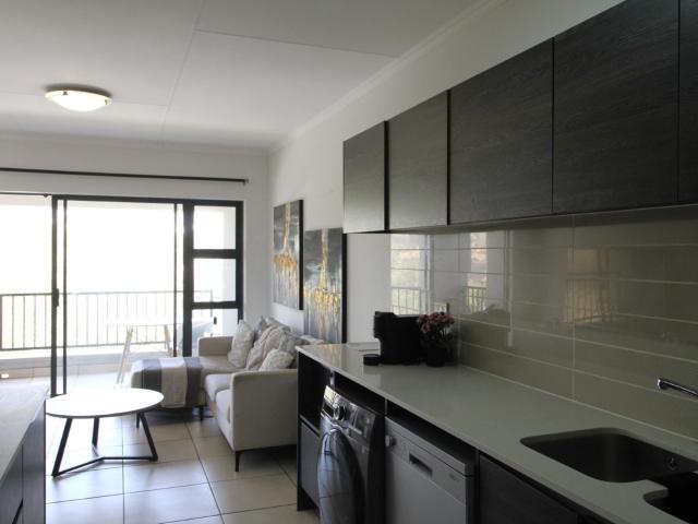 1 Bedroom Apartment Rented in Olivedale