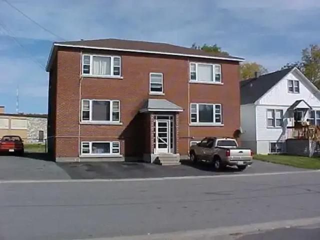 1 Bedroom Apartment Sudbury ON 100707374