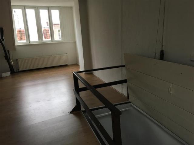 1 bedroom Apartment Surface Area: 40m2 Furnishings: Bare