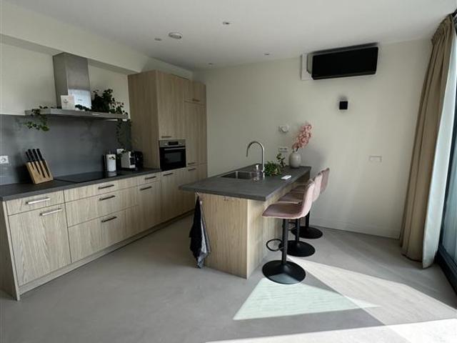 1 bedroom Apartment Surface Area: 60m2 Unfurnished