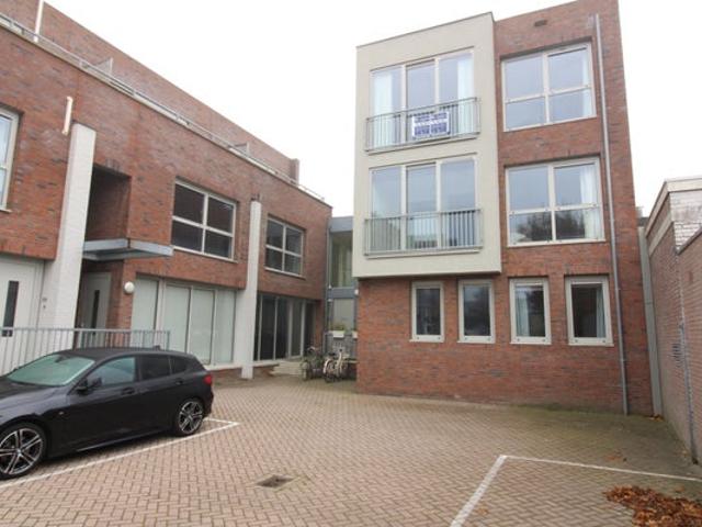 1 bedroom Apartment Surface Area: 64m2 Furnished Available from: 2027 01 06
