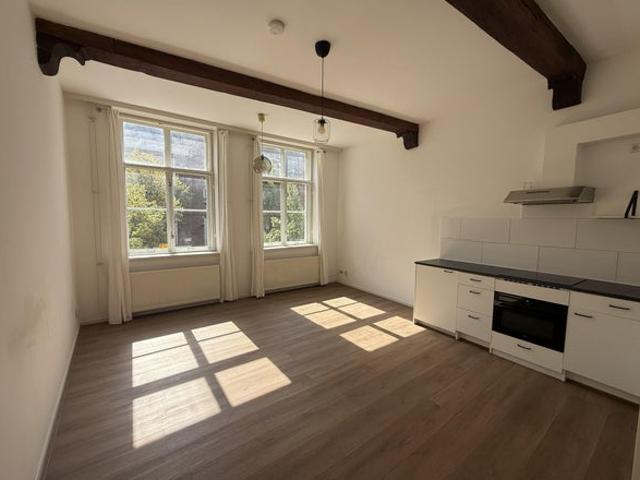 1 bedroom Apartment Surface Area: 65m2 Unfurnished