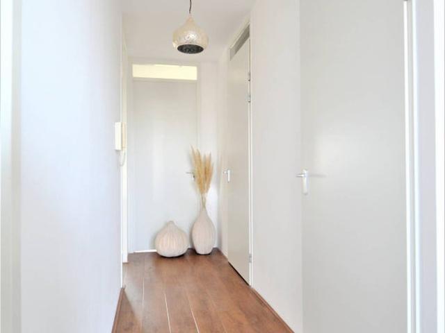 1 bedroom Apartment Surface Area: 85m2 Furnished Available from: 2026 12 01
