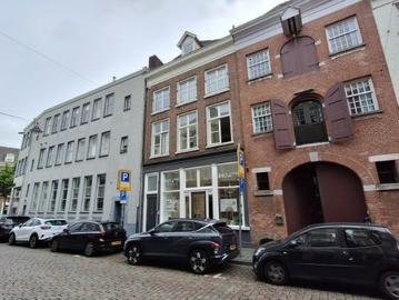Olland, Meierijstad, Noord-Brabant - IUitgeruste keuken