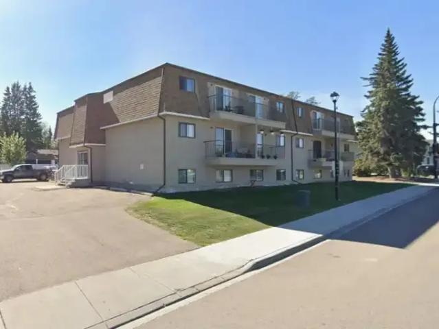 1 Bedroom Apartment Sylvan Lake AB 104940737
