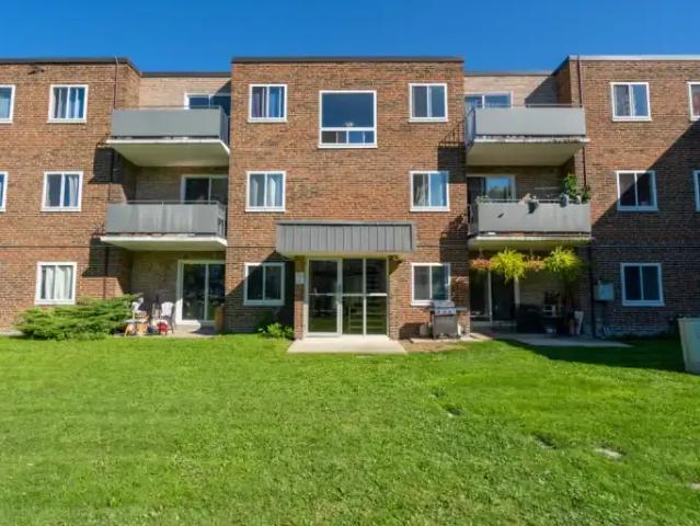 1 Bedroom Apartment Sarnia ON LS104562796