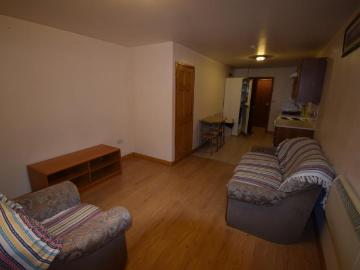 1 bedroom Apartment To Let