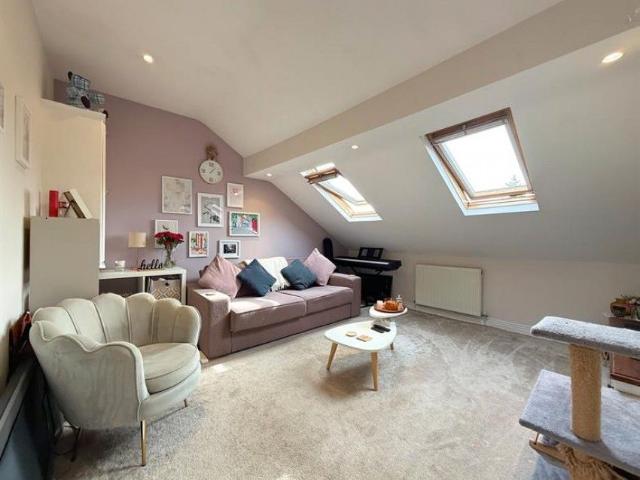 1 Bedroom Apartment To Let