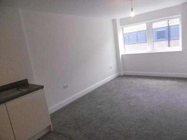 1 bedroom Apartment To Let