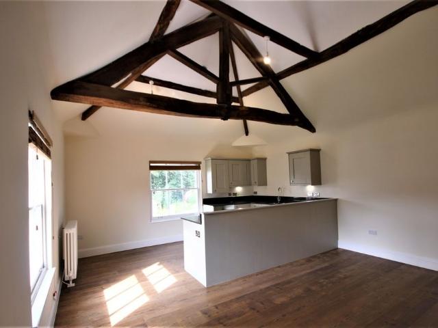1 bedroom apartment to let