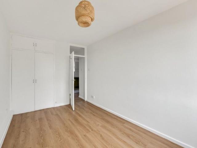 1 Bedroom Apartment To Let