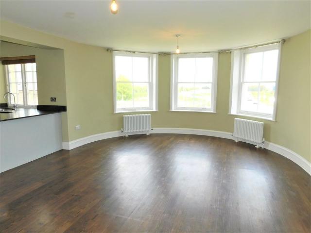 1 bedroom apartment to let