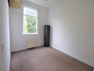1 Bedroom Apartment To Let