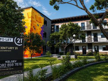 1 Bedroom Apartment To Let in Van Der Hoff Park