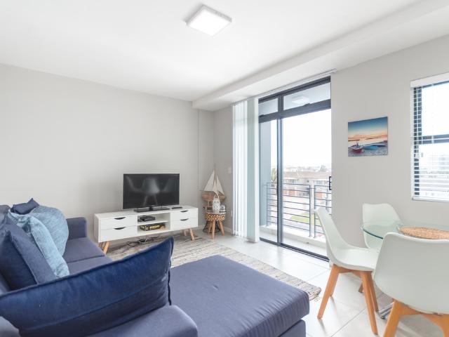 1 Bedroom Apartment To Let in Waves Edge