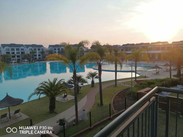 1 Bedroom Apartment To Let in Willow Park Manor