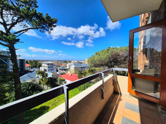 1 Bedroom Apartment To Let in Wynberg