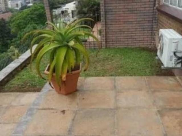 1 Bedroom Apartment To Let in Amanzimtoti