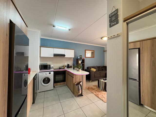 1 Bedroom Apartment To Let in Ballito Central