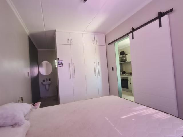 1 Bedroom Apartment To Let in Belhar