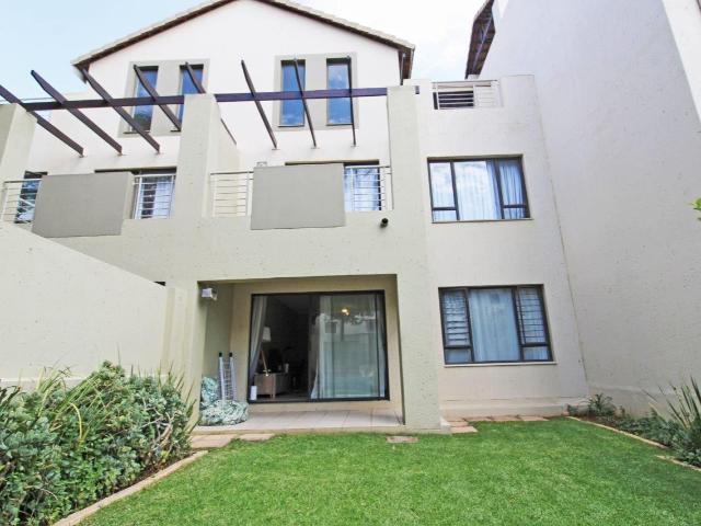 1 Bedroom Apartment To Let in Bryanston