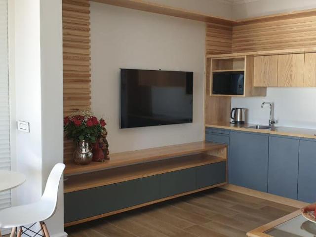 1 Bedroom Apartment To Let in Camps Bay