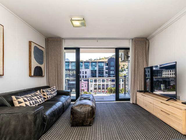 1 Bedroom Apartment To Let in De Waterkant