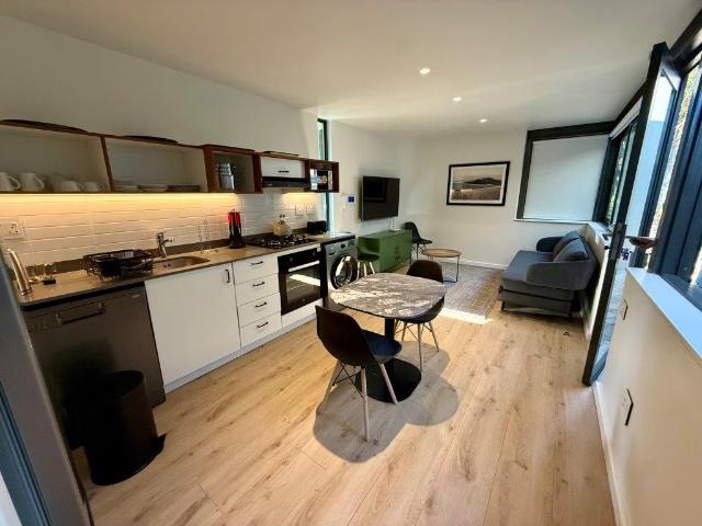 1 Bedroom Apartment Rented in Dunkeld