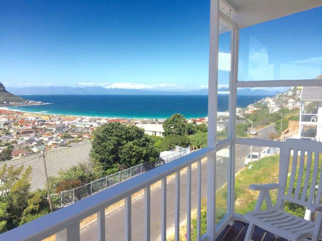 1 Bedroom Apartment To Let in Fish Hoek