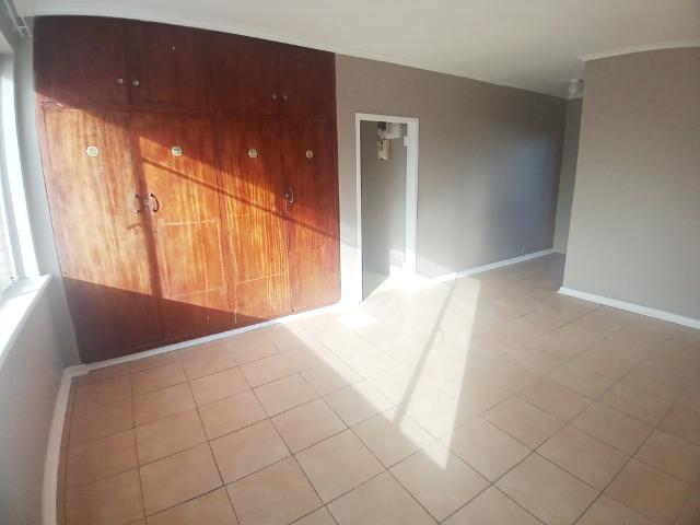 1 Bedroom Apartment To Let in Gqeberha Central