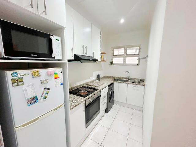 1 Bedroom Apartment To Let in Humewood