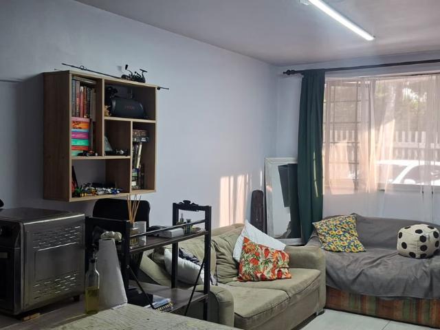 1 Bedroom Apartment To Let in Illovo Beach