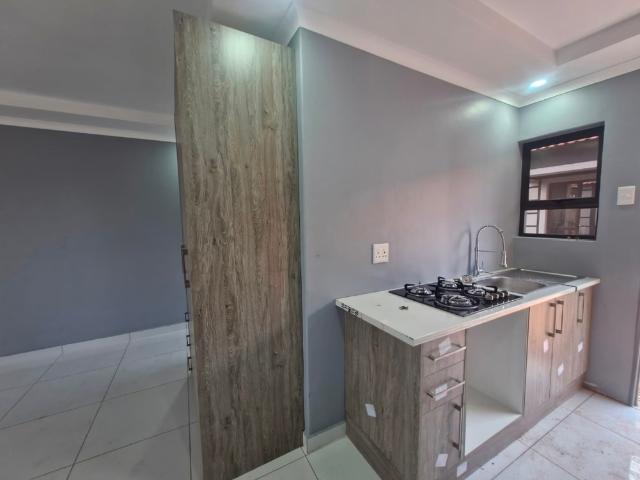 1 Bedroom Apartment Rented in Kathu Rural