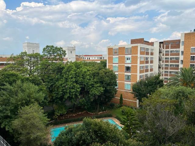 1 Bedroom Apartment To Let in Killarney | Zareena Kara Properties