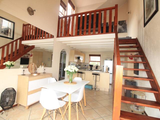 1 Bedroom Apartment To Let in Lonehill