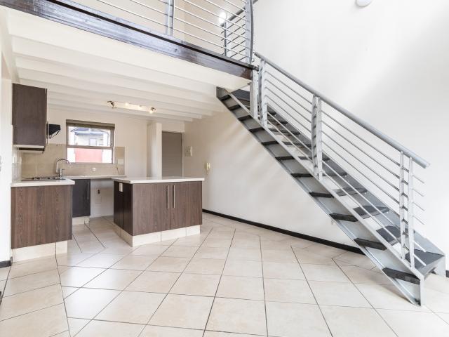 1 Bedroom Apartment To Let in Lonehill