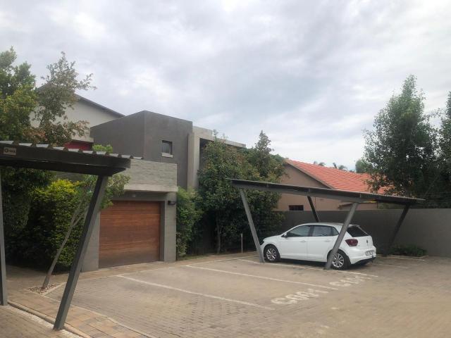 1 Bedroom Apartment To Let in Menlo Park