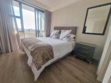 Apartment to rent in Pretoria Central - Swimming pool