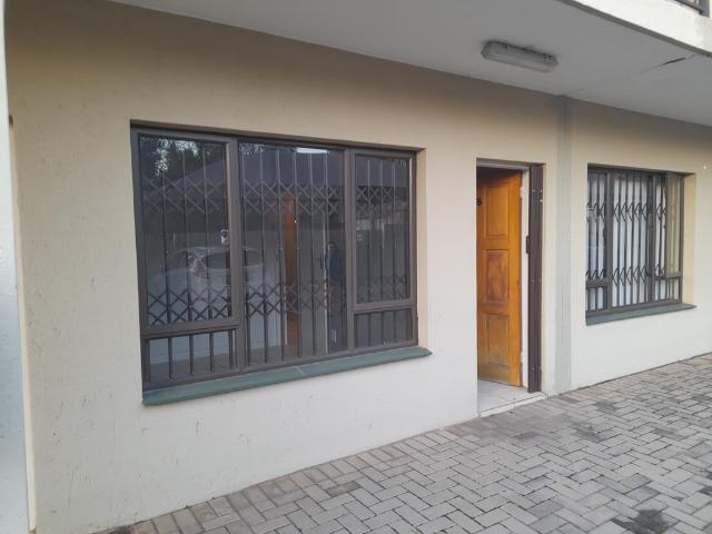 1 Bedroom Apartment To Let in Meerhof