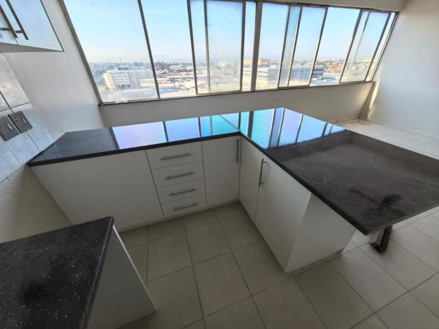 1 Bedroom Apartment To Let in Parow Central