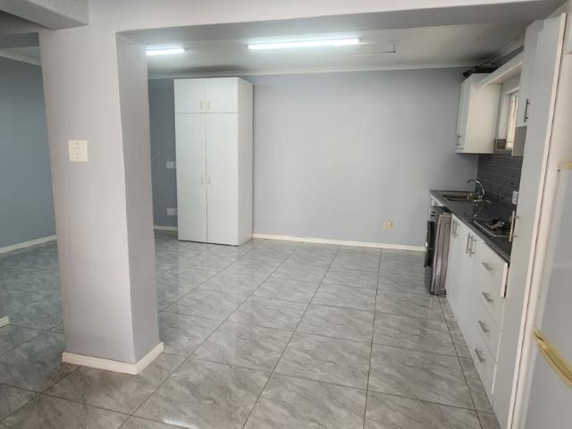 1 Bedroom Apartment To Let in Rondebosch