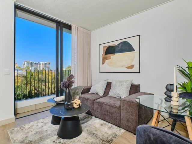 1 Bedroom Apartment To Let in Rosebank