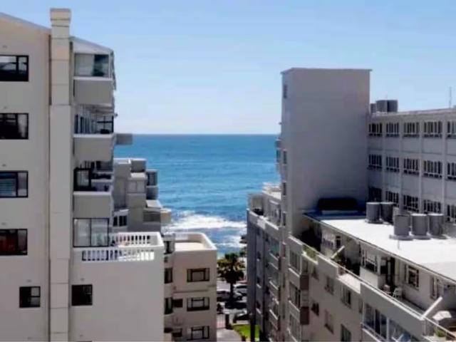 1 Bedroom Apartment To Let in Sea Point