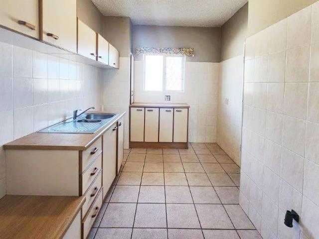 1 Bedroom Apartment To Let in Summerstrand