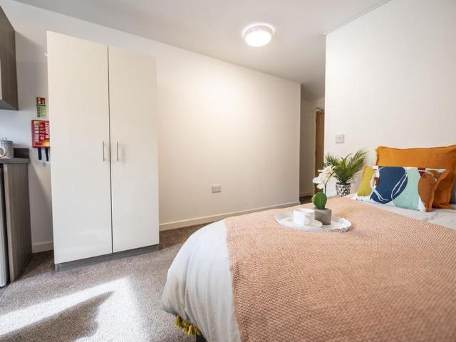 1 bedroom apartment to rent
