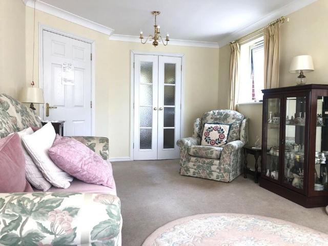 1 bedroom apartment to rent