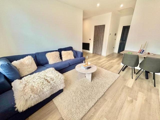 1 bedroom apartment to rent